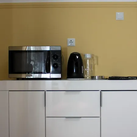 Happy Apartment, 아파트 *