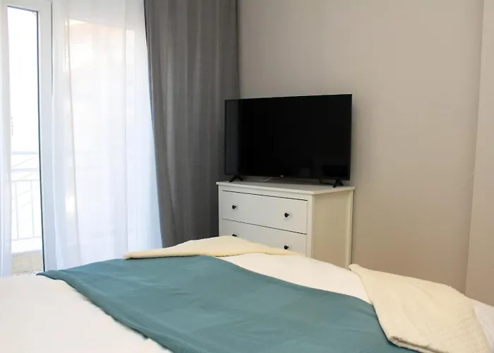 Apartment Happy Apartment,