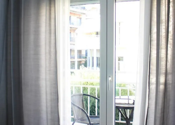 Happy Apartment, Kavala
