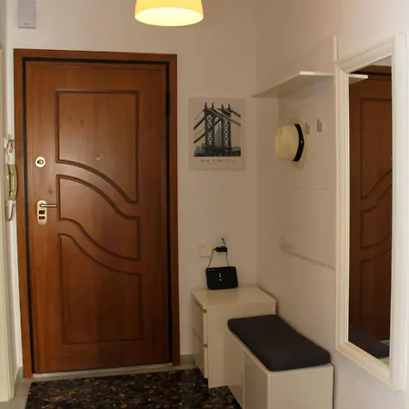 Happy Apartment, *